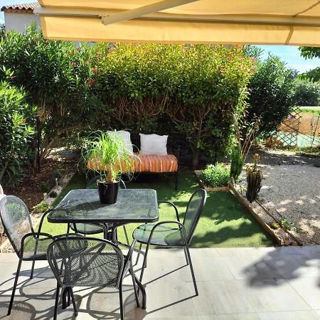 Maison coquette en Camargue Gallargues-le-Montueux Extérieur photo